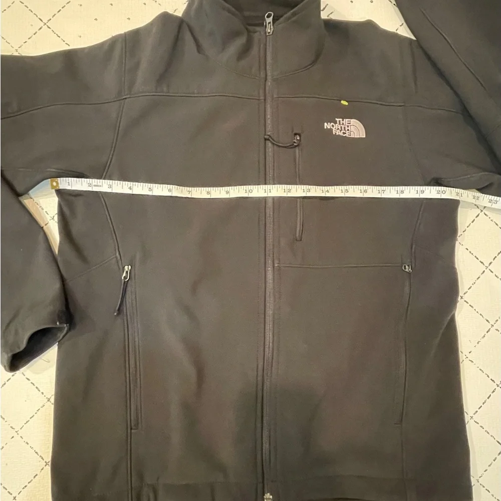 The North Face‎ black men’s full zip jacket S